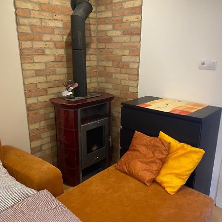 Vityesz Vendeghaz ** Apartment Chl'aba Exterior foto