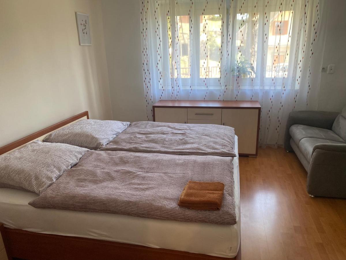 Vityesz Vendeghaz ** Apartment Chl'aba Exterior foto
